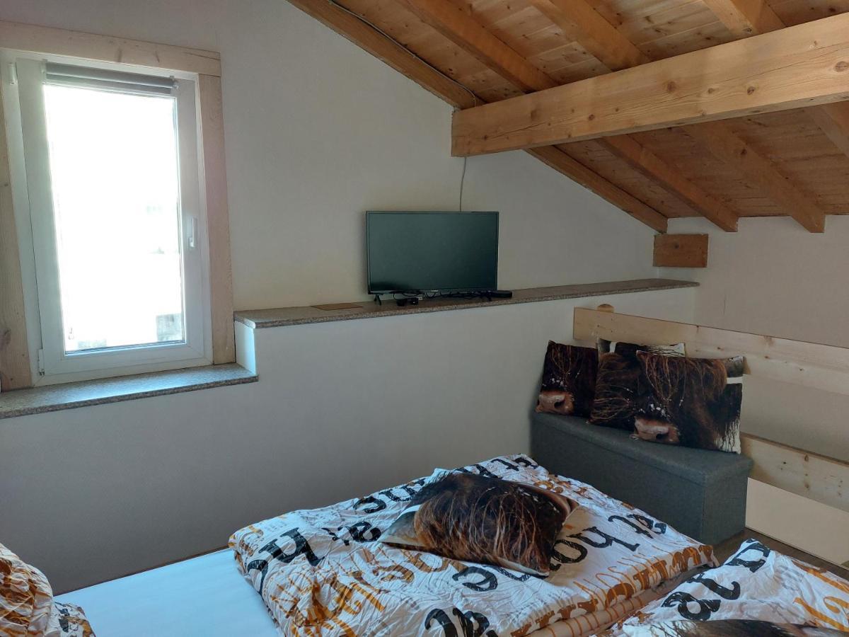 Gite De Moulin Maurt 1 Xertigny 外观 照片